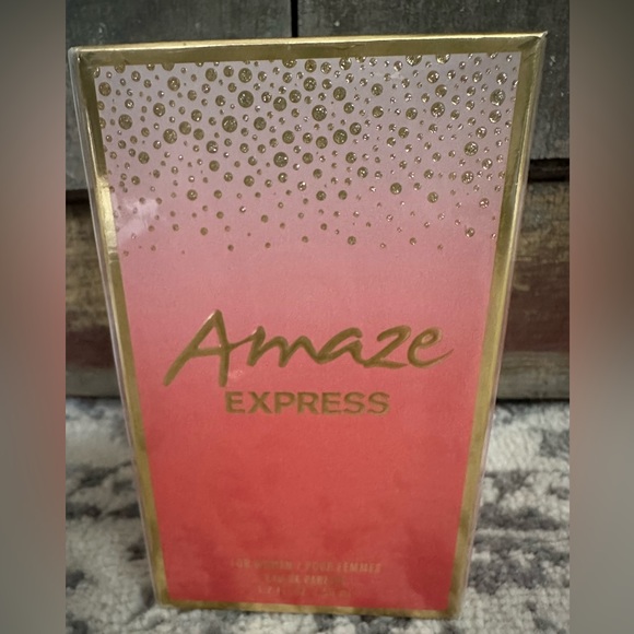 Express Other - Express AMAZE Eau De Parfume